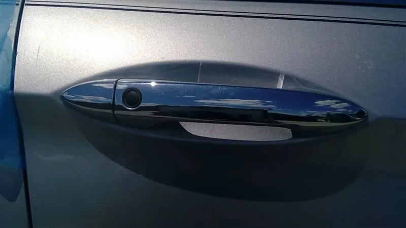 Exterior Door Handle 2013–2017 Honda Accord Front Passenger Side Chrome